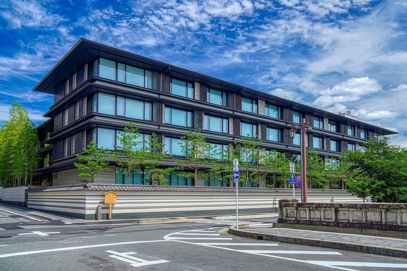 二条城前のHOTEL THE MITSUI KYOTO