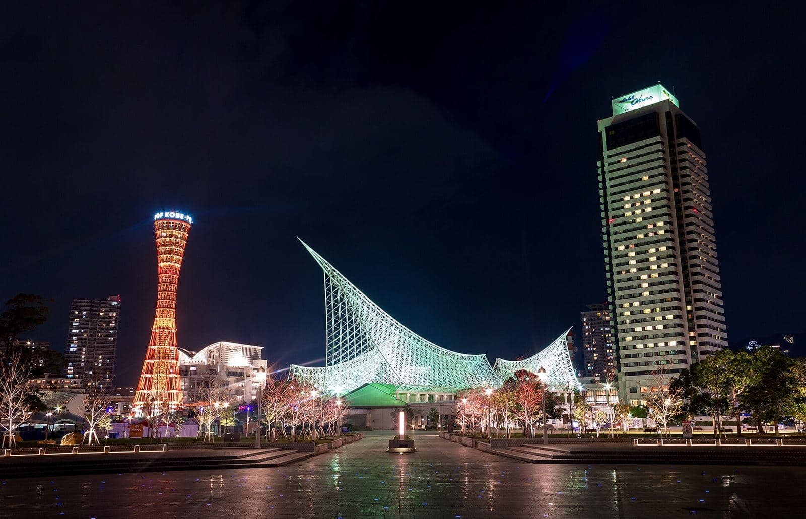 Kobe Travel Guide: What to Do, Eat, and See (2026)