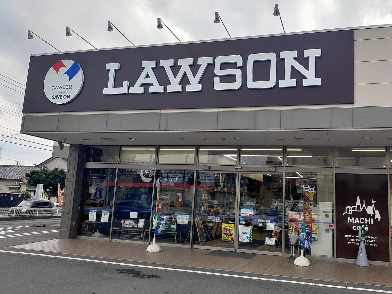 Trash Cans in Japan: Where Tourists Can Throw Things Away