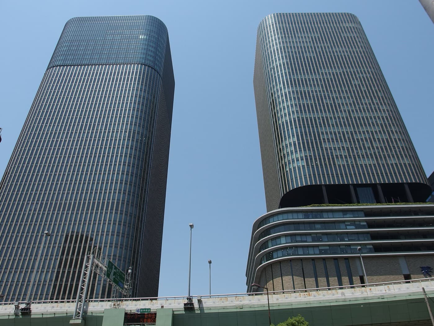 Best Luxury Hotels in Osaka 2026, Ranked by Guest Reviews