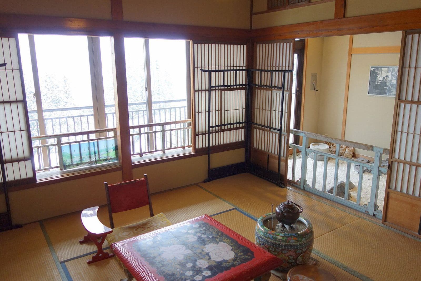 旅館の泊まり方ガイド2026|チェックインから夕食・温泉・朝食まで